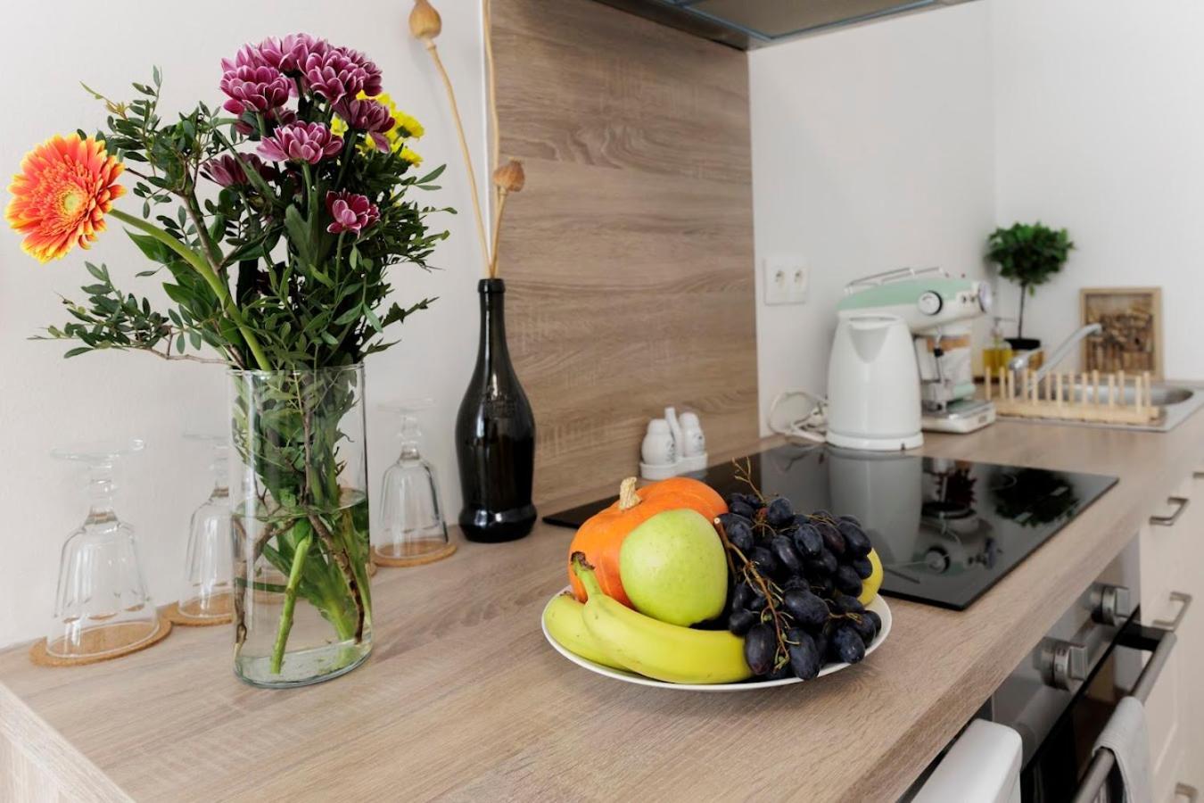 Boutique Flat In Old Town Lejlighed Bratislava Eksteriør billede