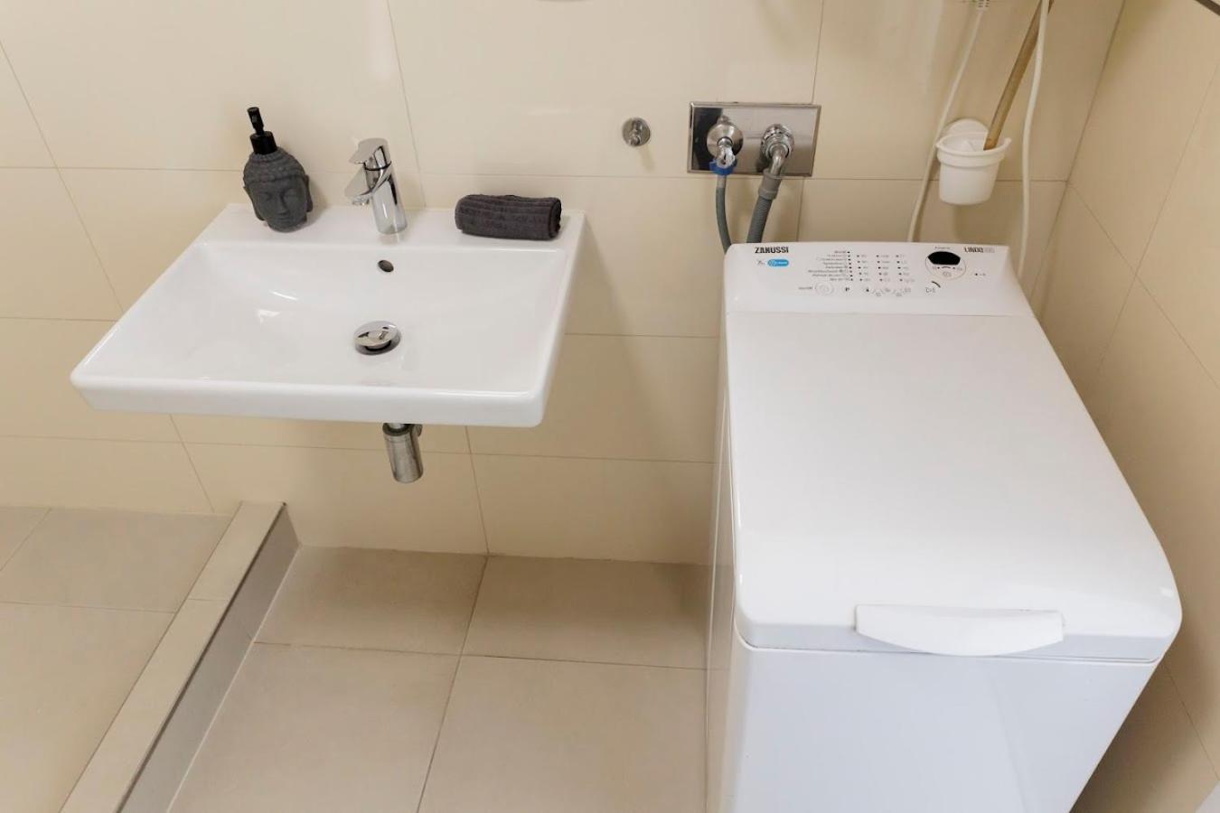 Boutique Flat In Old Town Lejlighed Bratislava Eksteriør billede